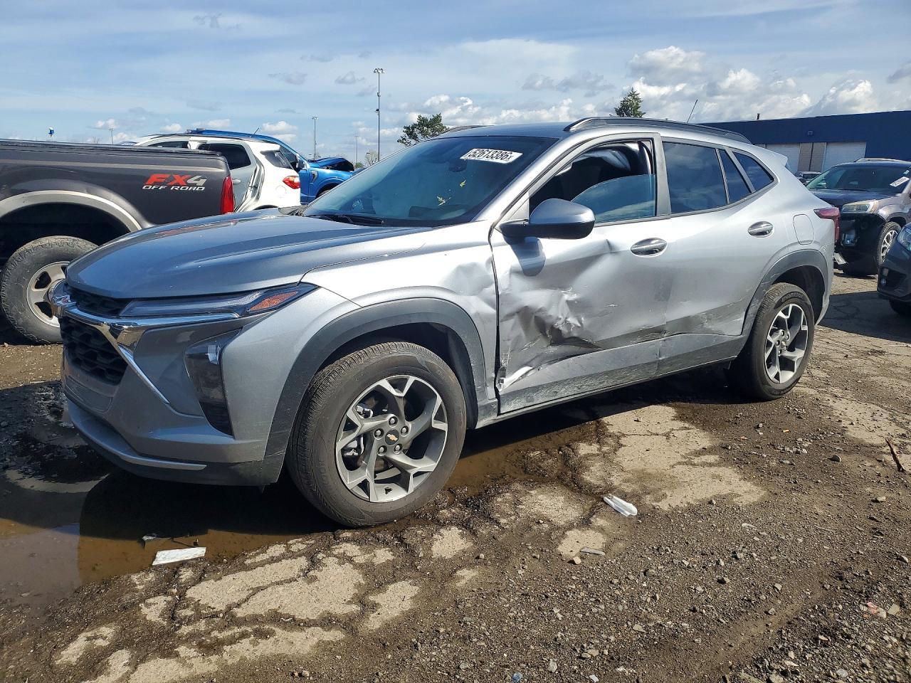 2025 CHEVROLET TRAX