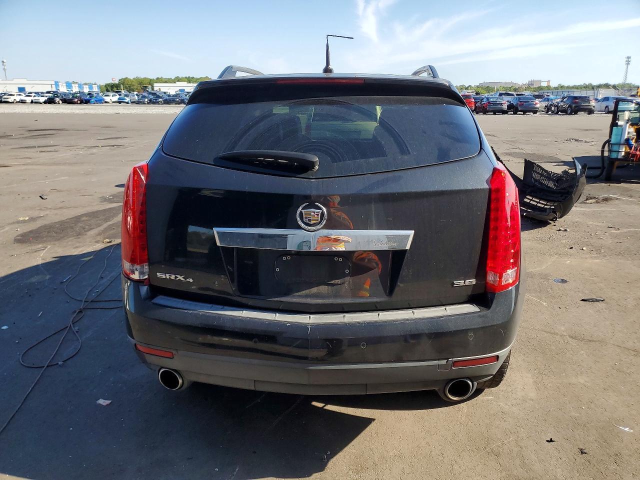 2012 CADILLAC SRX