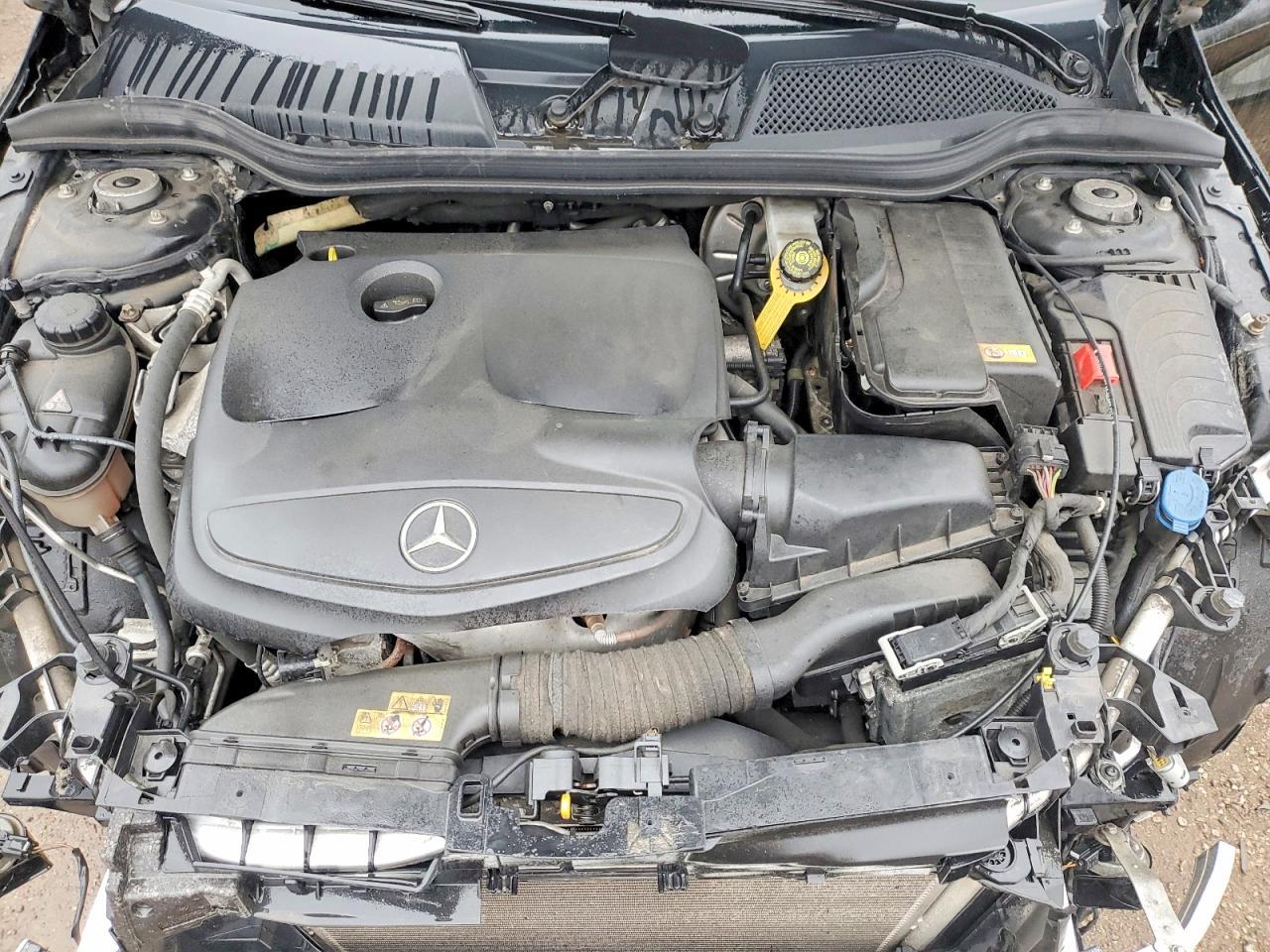 2016 MERCEDES-BENZ GLA-Class