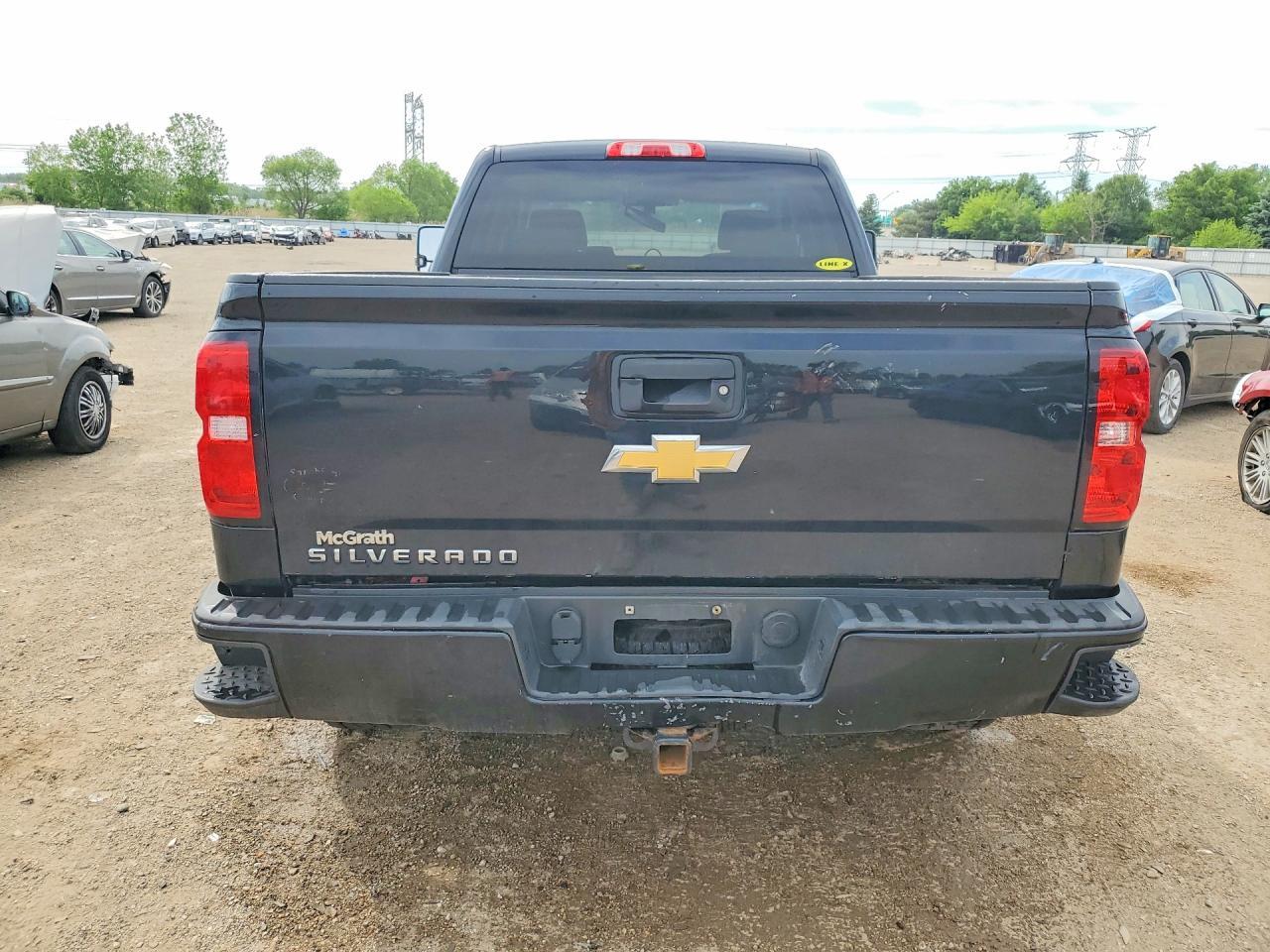 2017 CHEVROLET Silverado