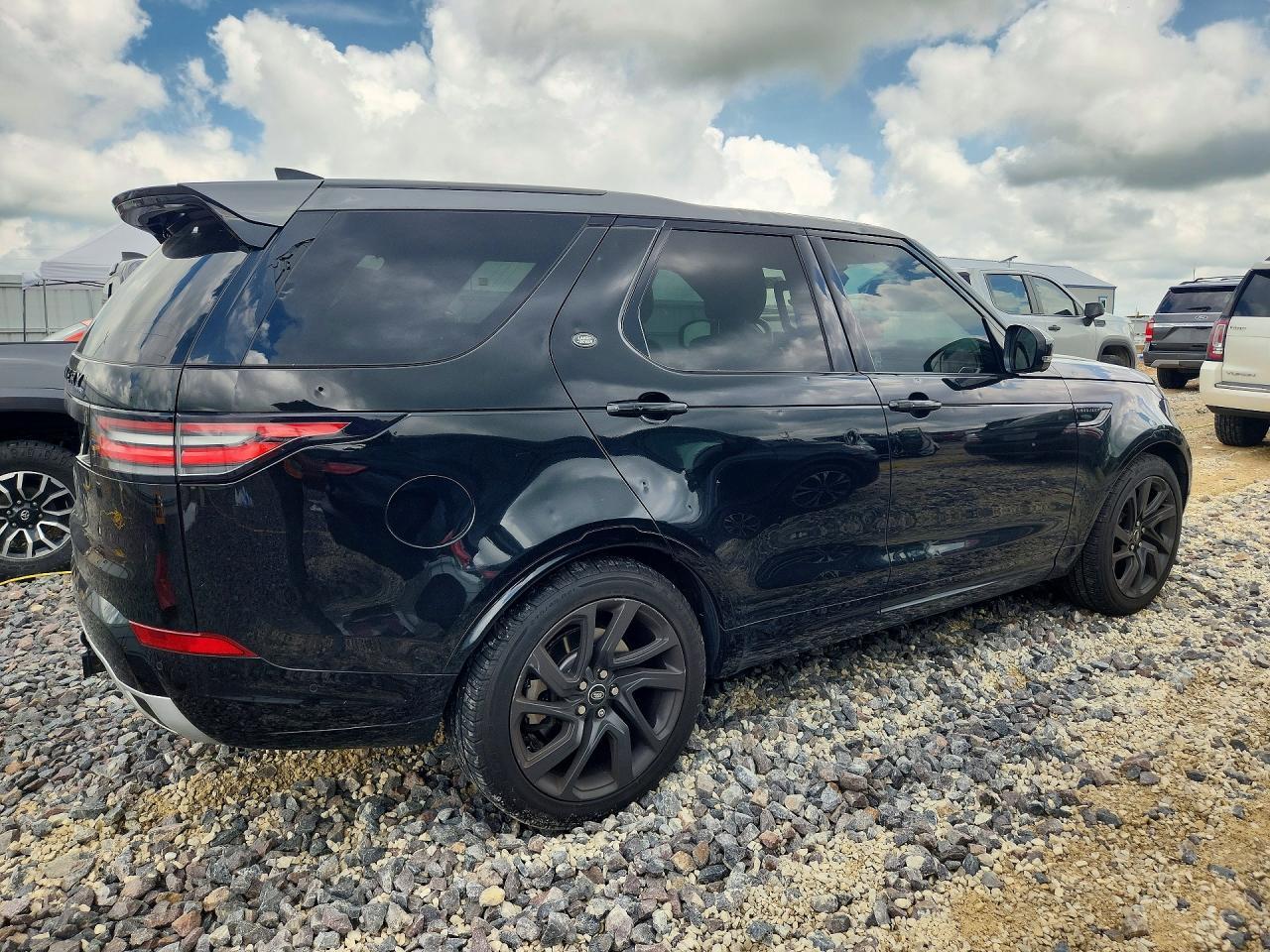 2017 LAND ROVER Discovery