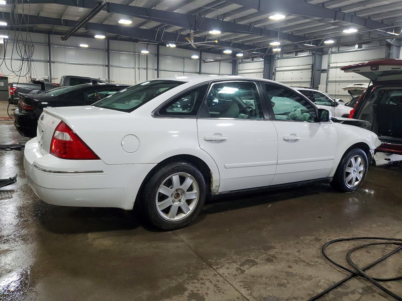 2005 FORD Five Hundred