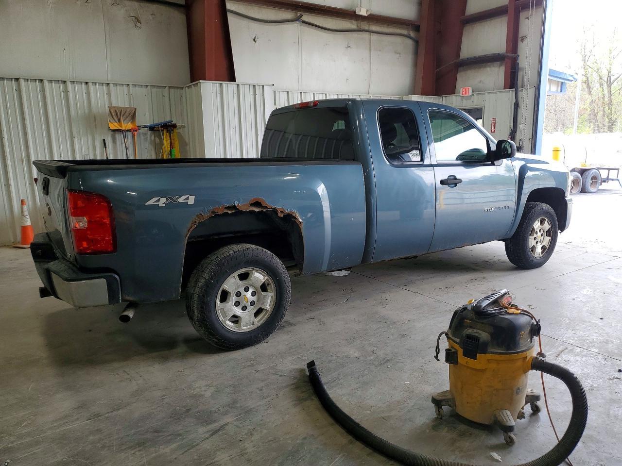 2011 CHEVROLET SILVERADO 1500