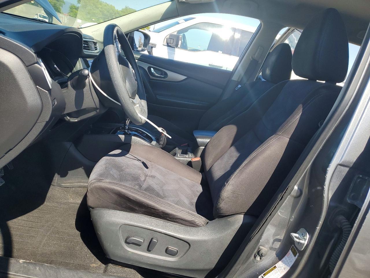 2015 NISSAN ROGUE