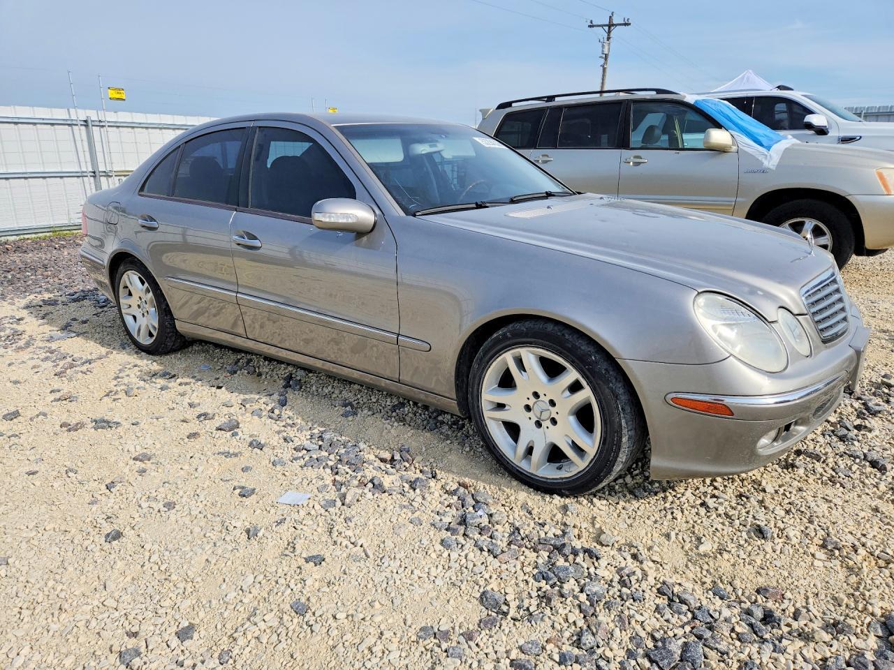 2003 MERCEDES-BENZ E-Class