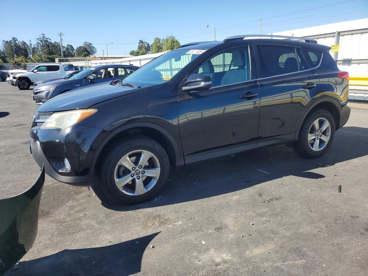 2015 TOYOTA RAV4
