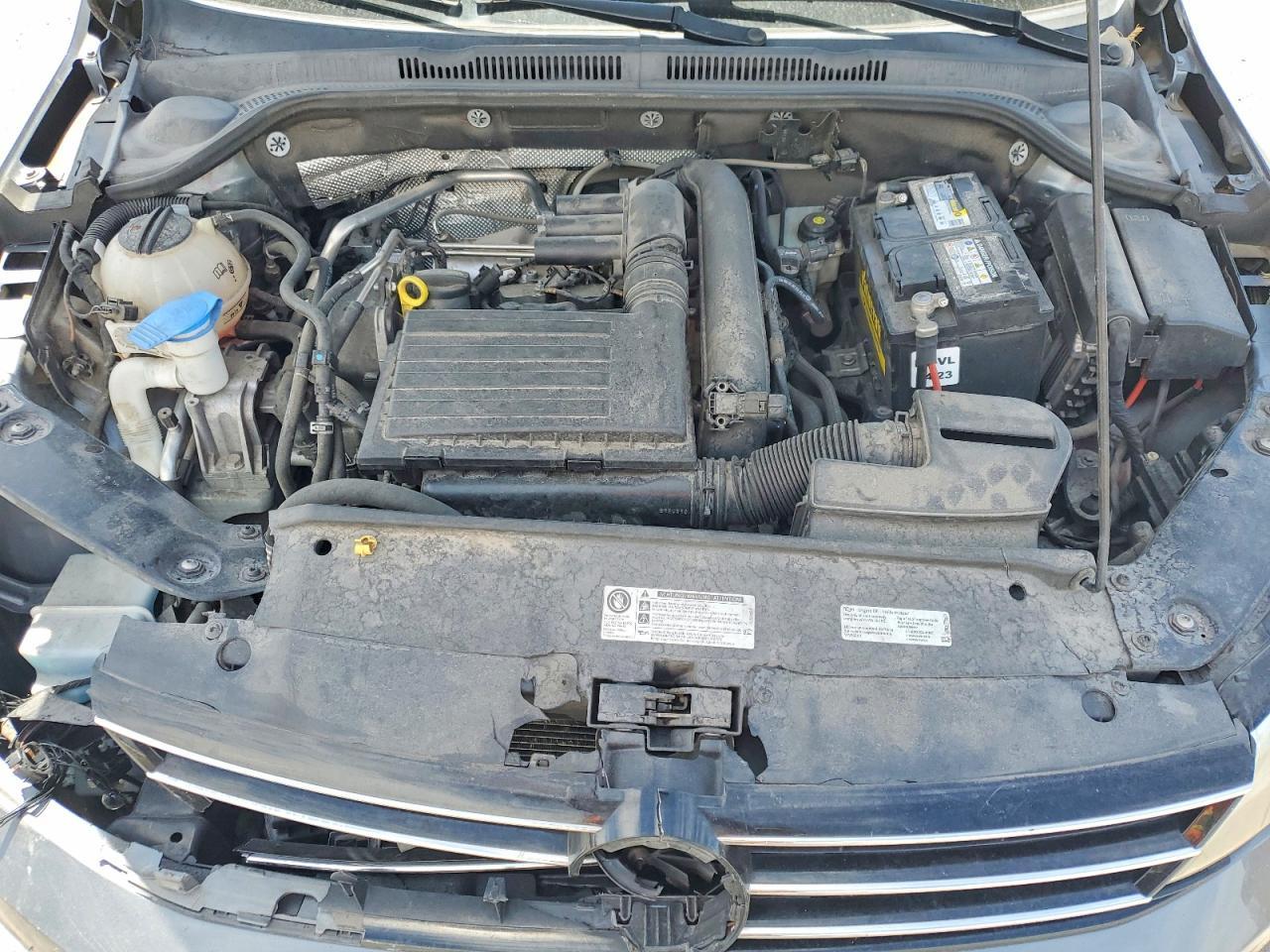 2016 VOLKSWAGEN JETTA
