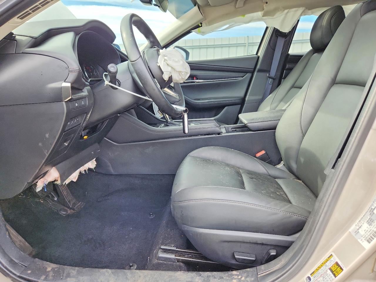 2025 MAZDA 3