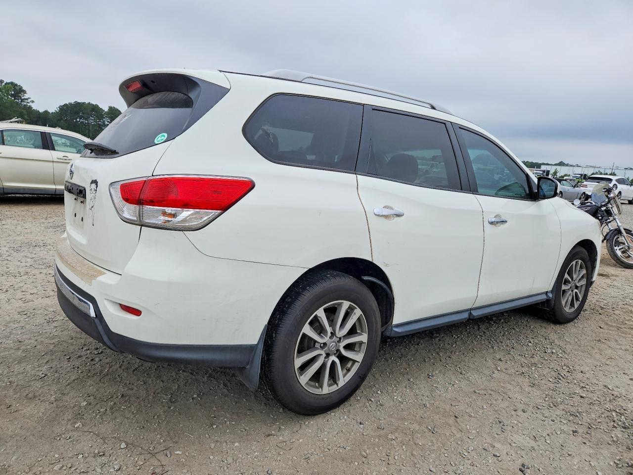 2016 NISSAN PATHFINDER