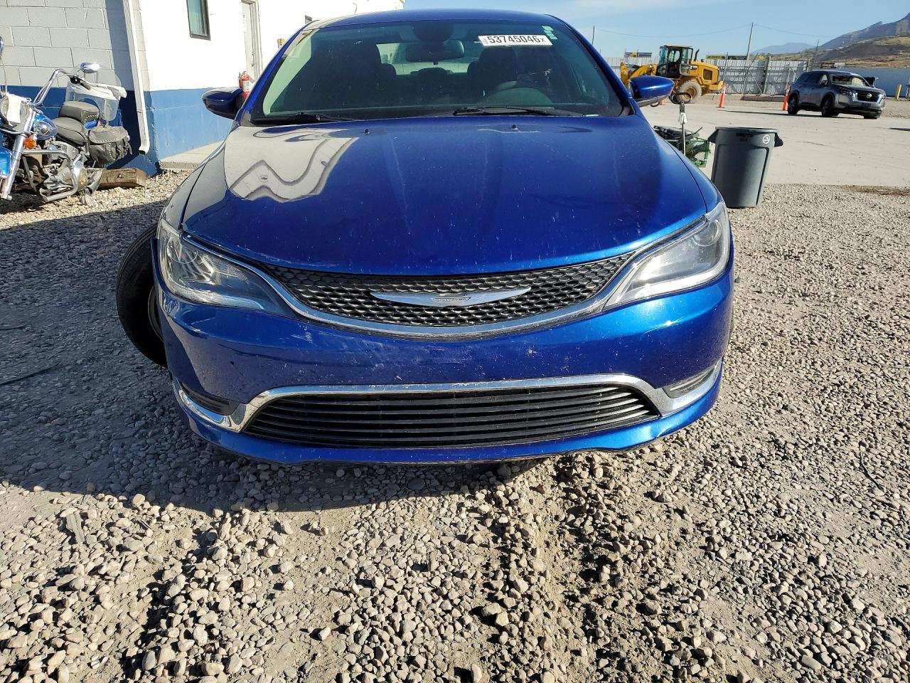2015 CHRYSLER 200