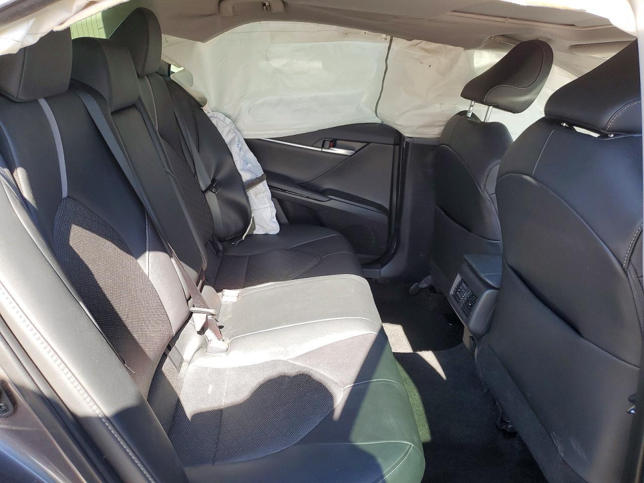 2023 TOYOTA CAMRY