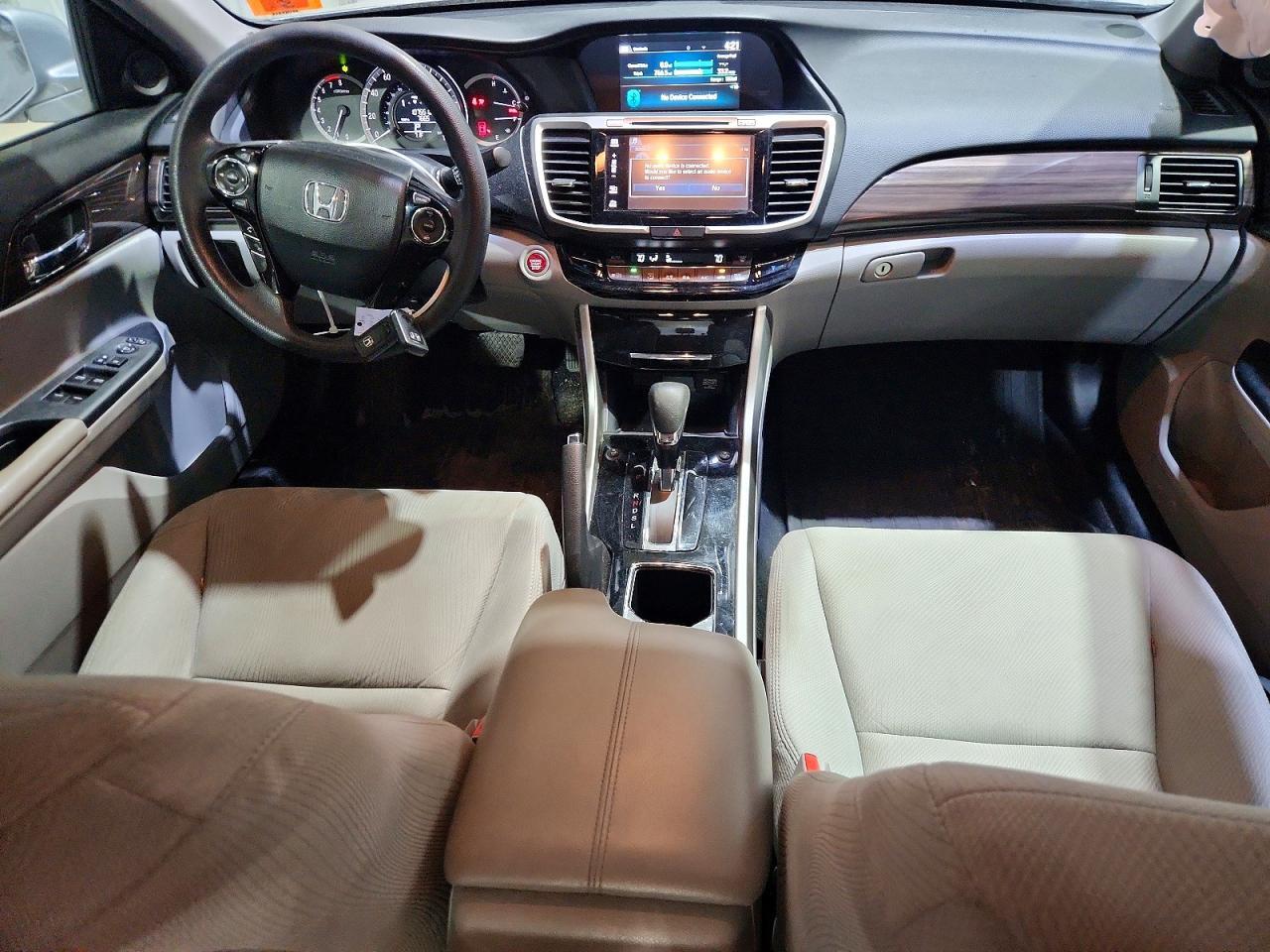 2017 HONDA ACCORD