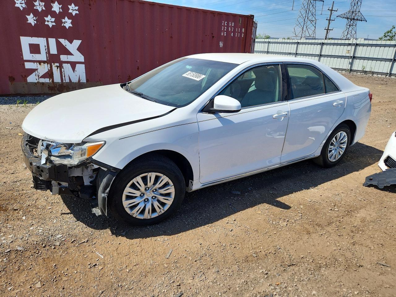 2014 TOYOTA CAMRY