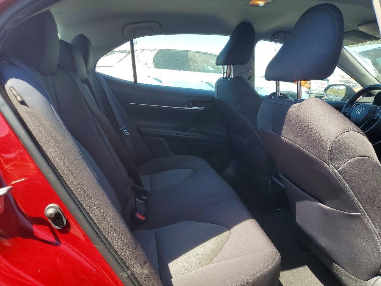 2019 TOYOTA CAMRY