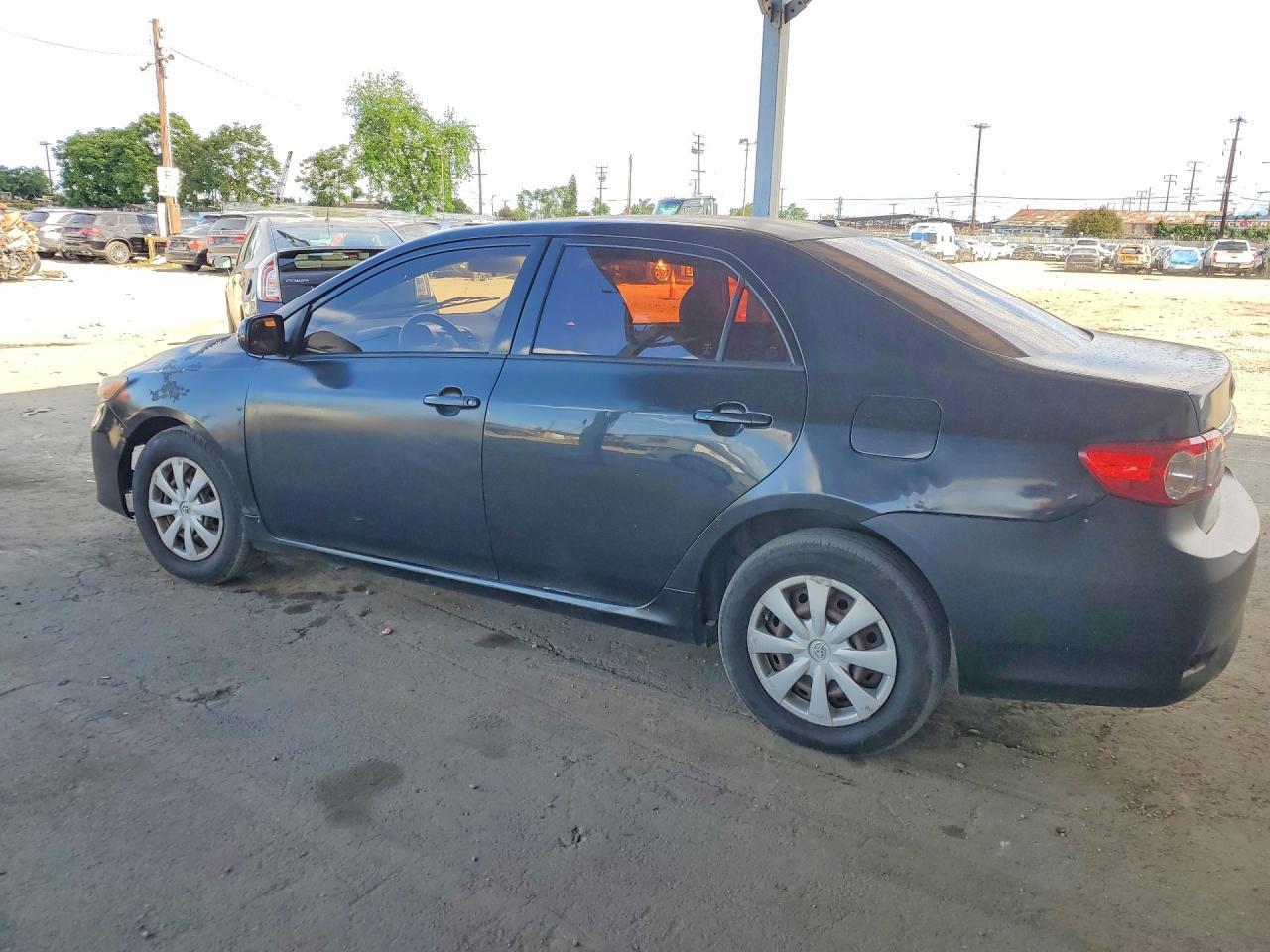 2011 TOYOTA COROLLA