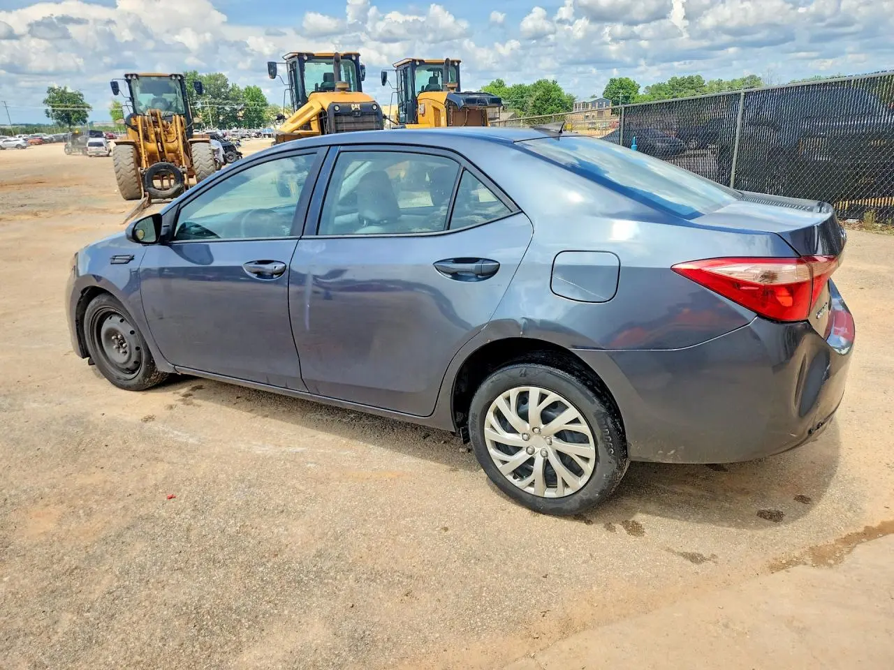 2018 TOYOTA COROLLA