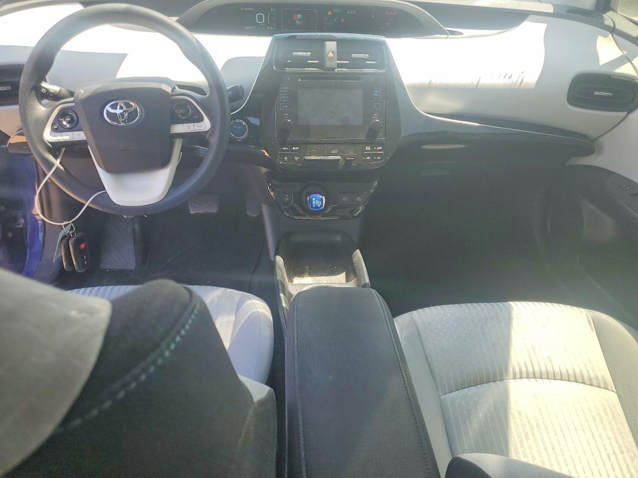 2017 TOYOTA PRIUS