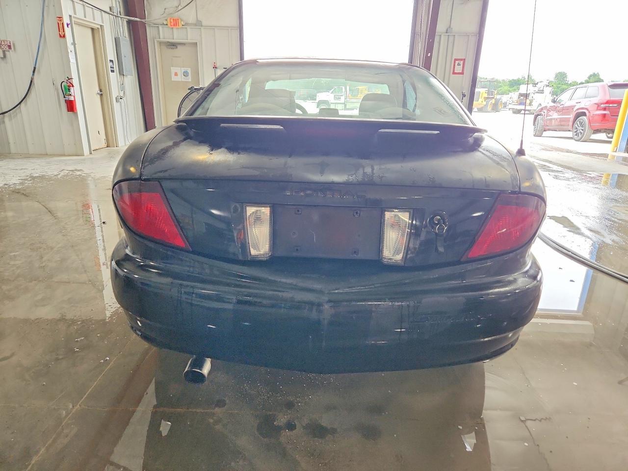 2004 PONTIAC SUNFIRE