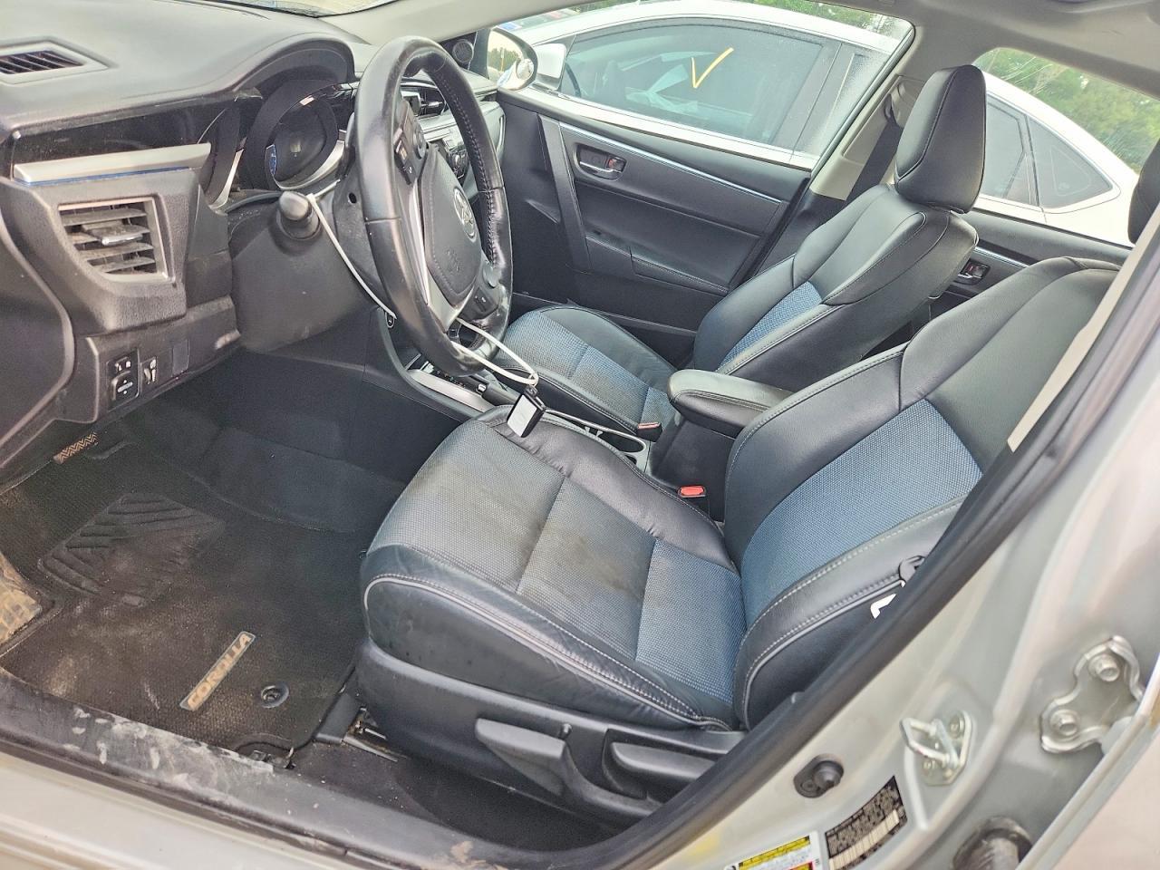 2015 TOYOTA COROLLA