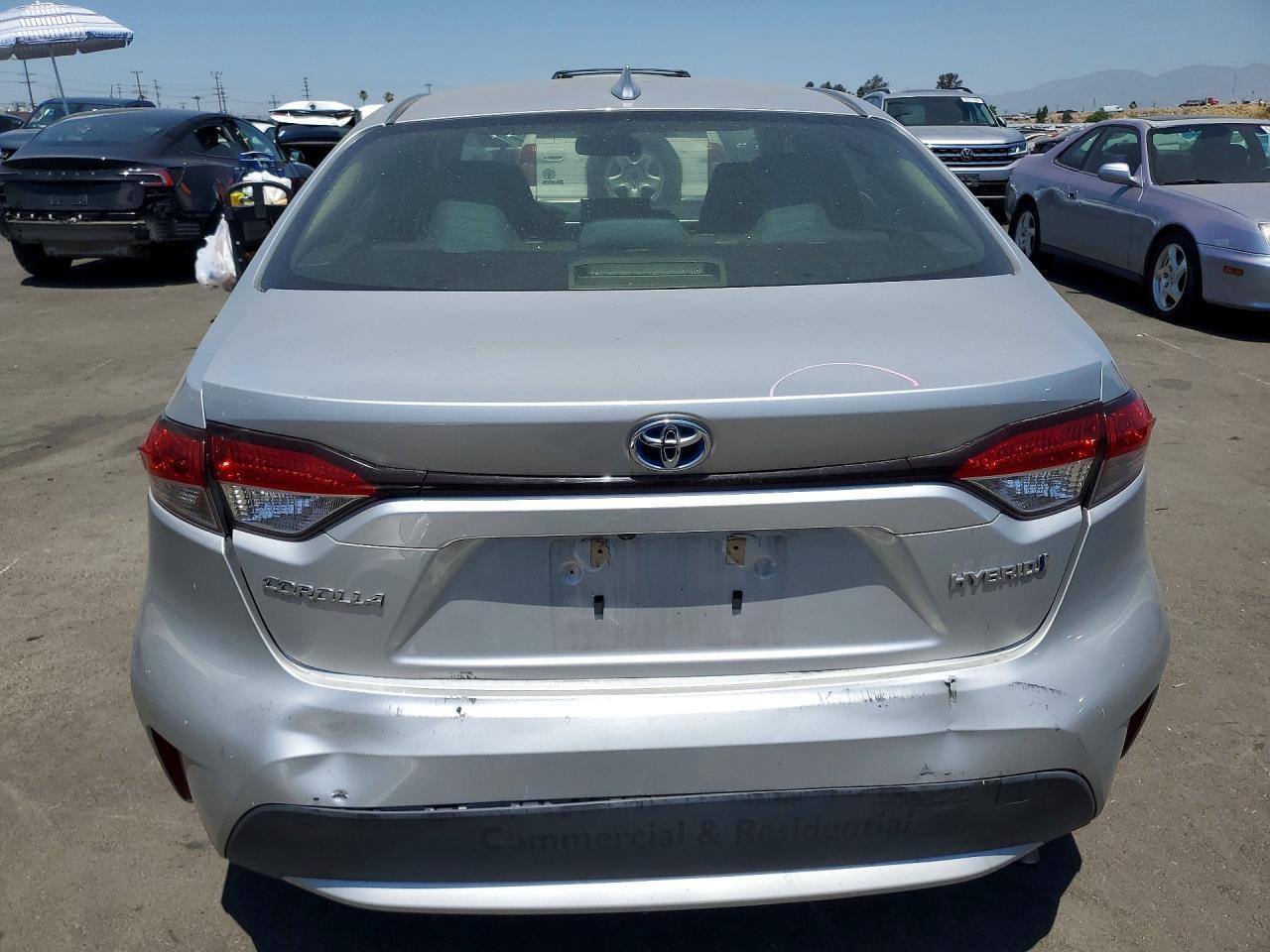 2021 TOYOTA COROLLA