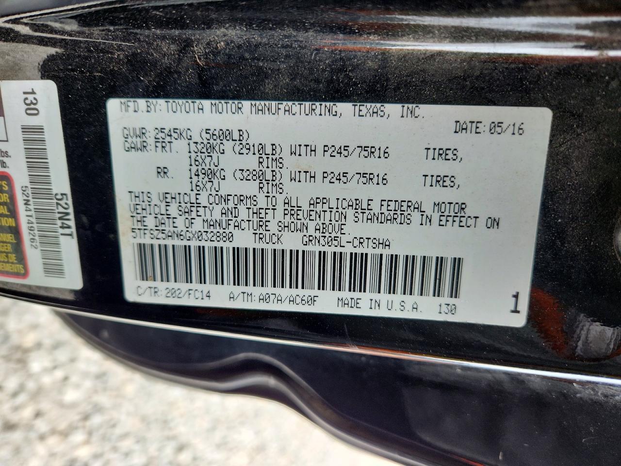 2016 TOYOTA TACOMA