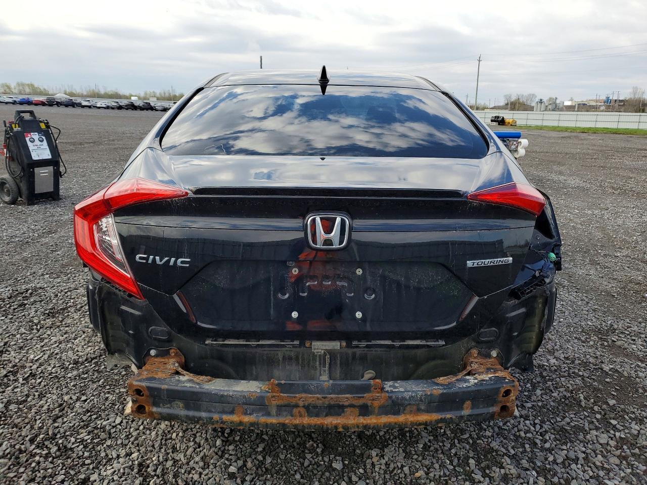 2016 HONDA CIVIC