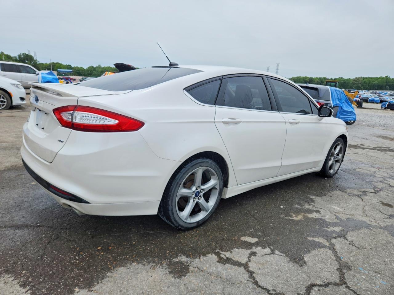 2015 FORD FUSION