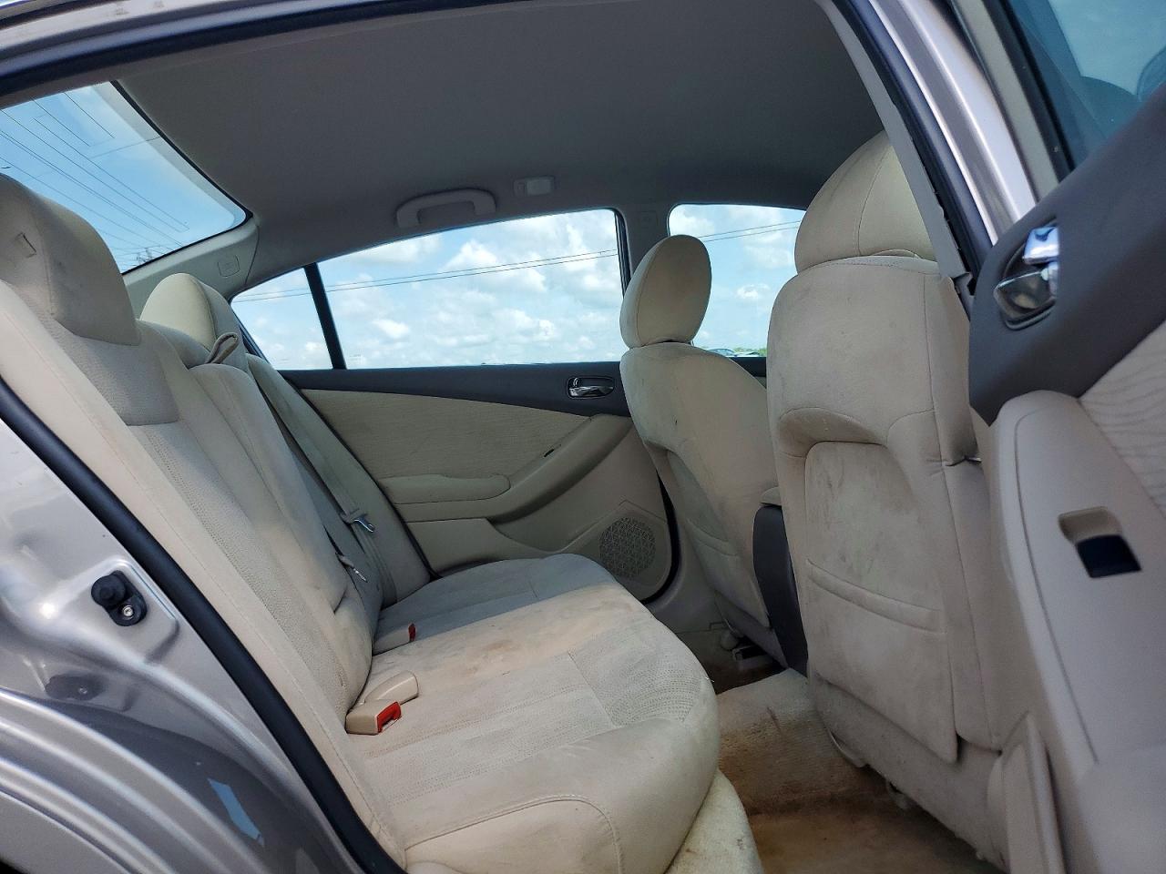 2012 NISSAN ALTIMA