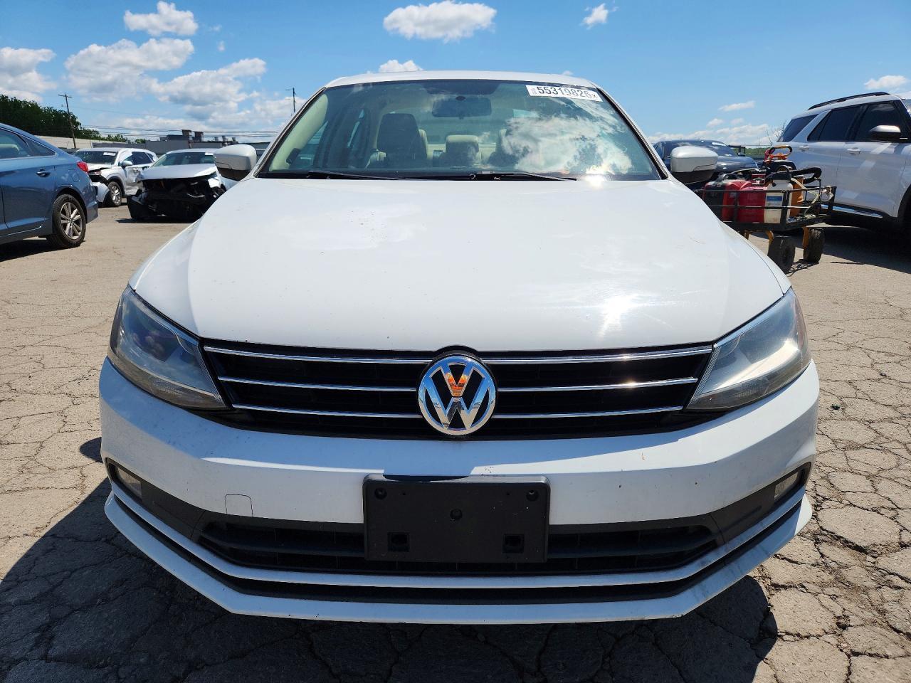 2015 VOLKSWAGEN JETTA
