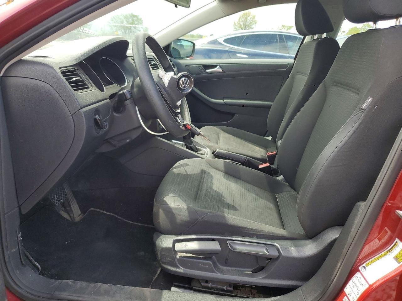 2016 VOLKSWAGEN JETTA