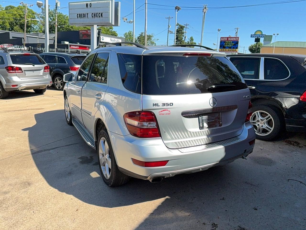 2011 MERCEDES-BENZ ML-Class