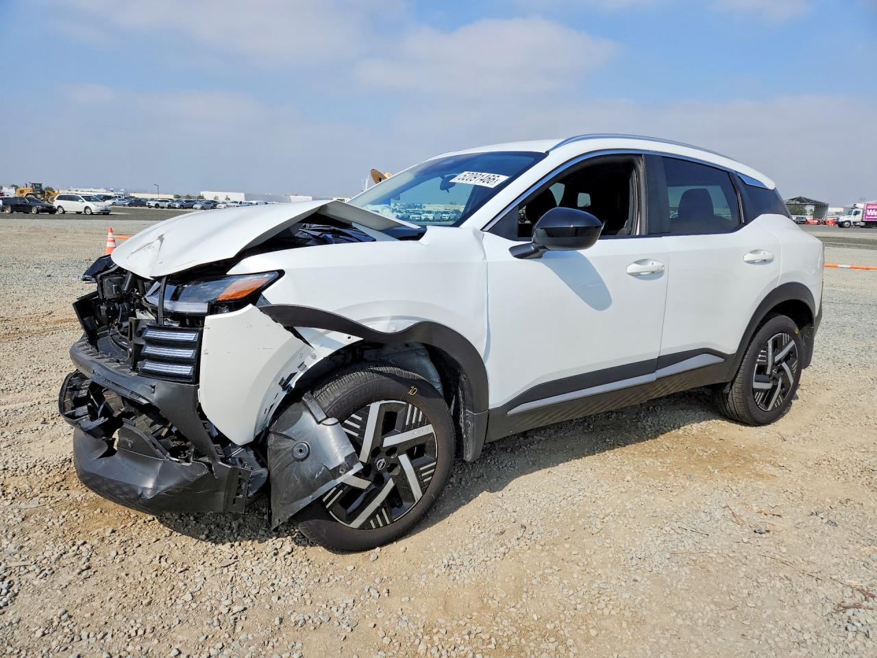 2026 NISSAN KICKS
