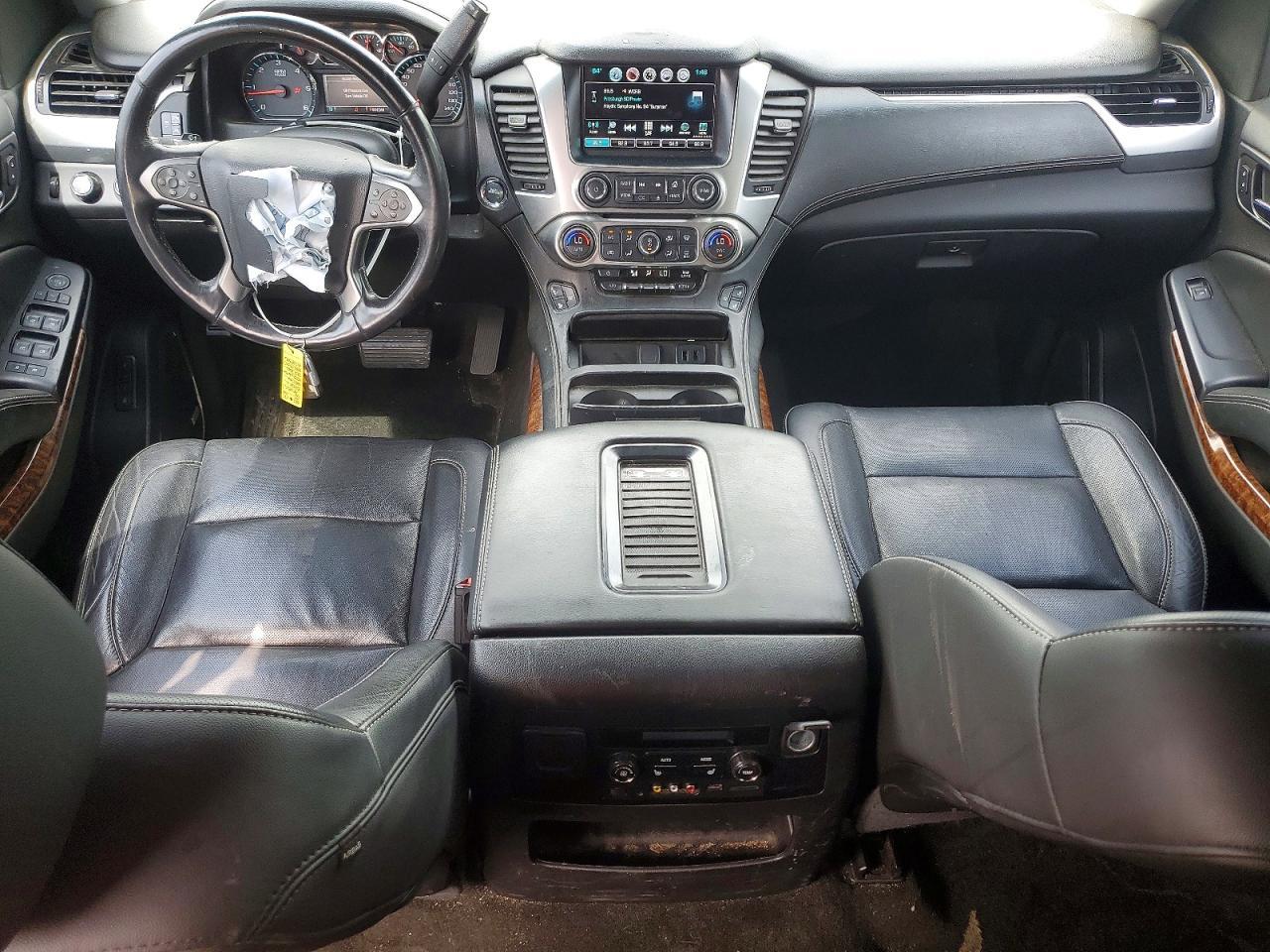 2016 CHEVROLET Suburban