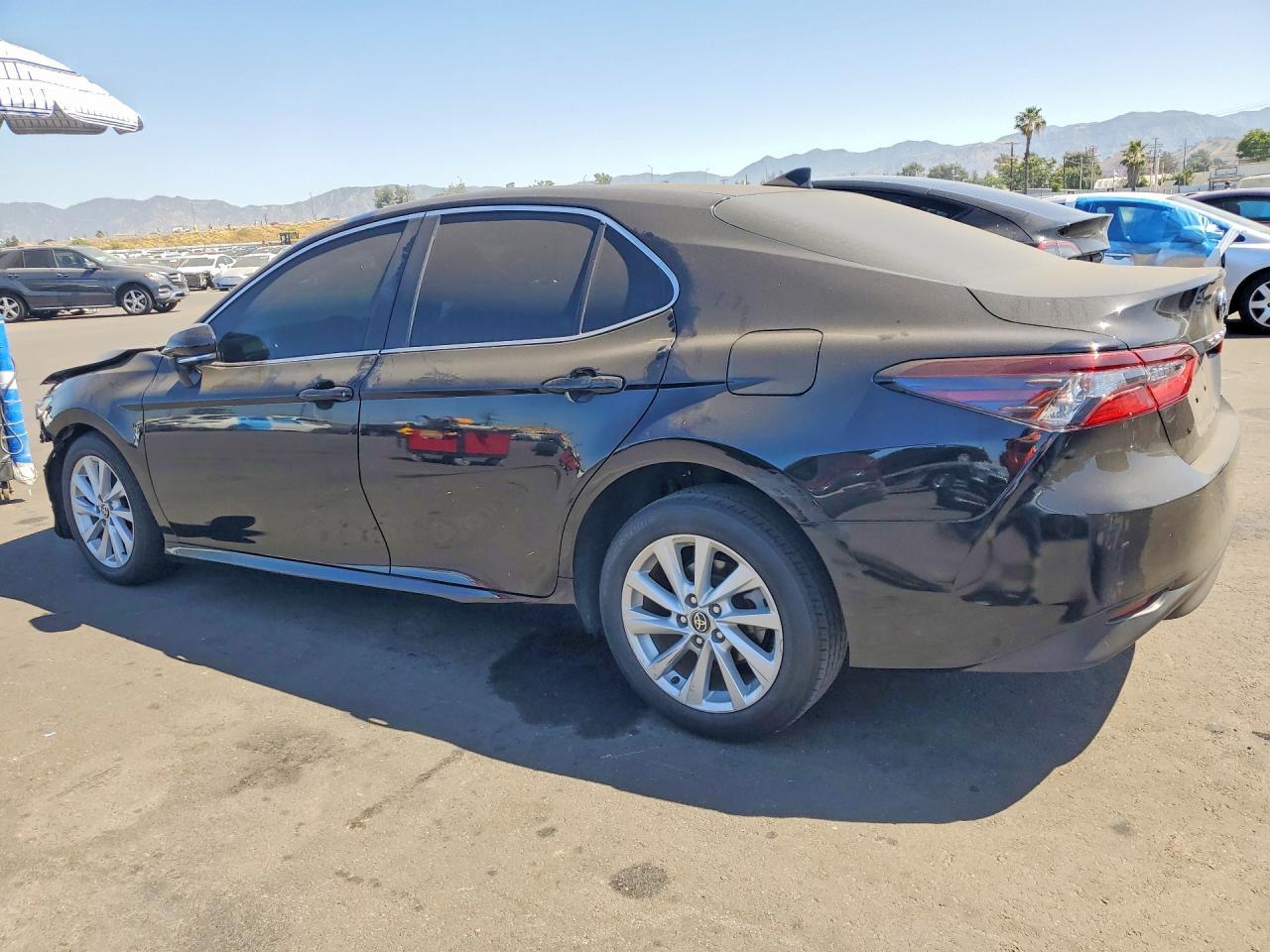 2024 TOYOTA CAMRY