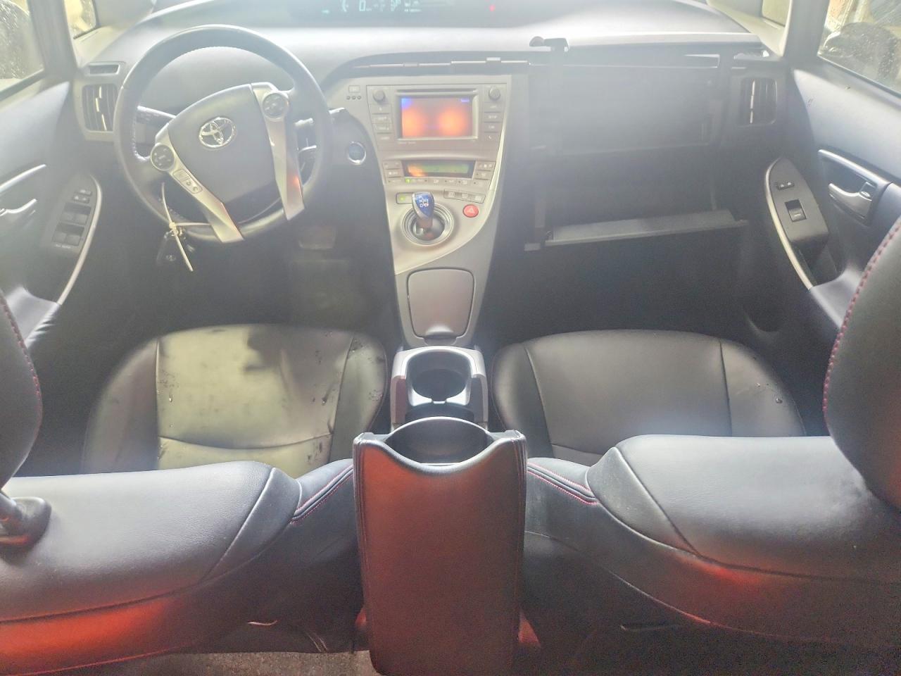 2013 TOYOTA PRIUS