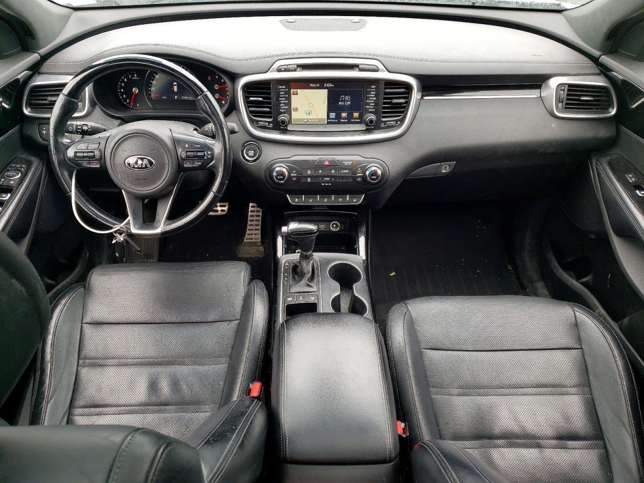 2016 KIA SORENTO