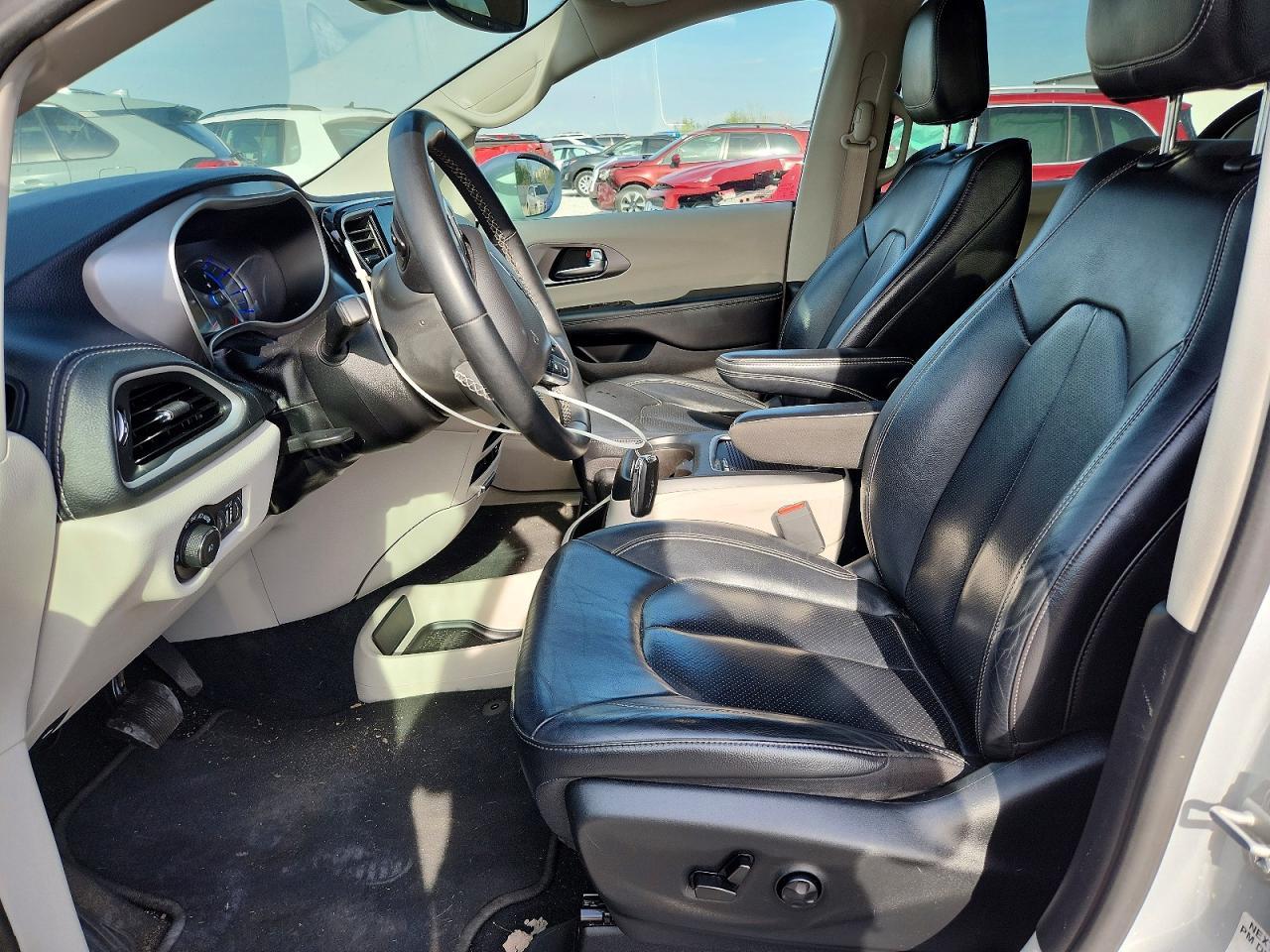2022 CHRYSLER Pacifica