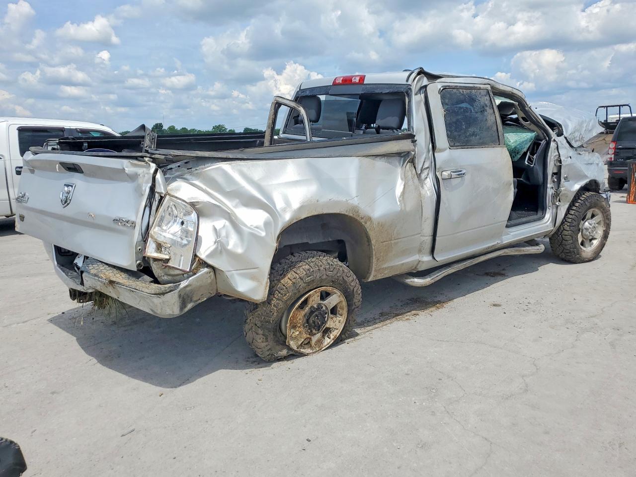 2011 DODGE Ram 2500