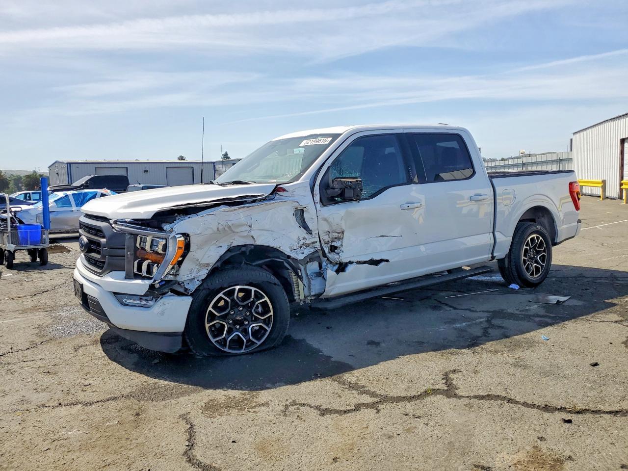 2023 FORD F-150 Lightning