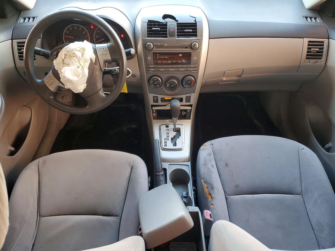 2011 TOYOTA COROLLA