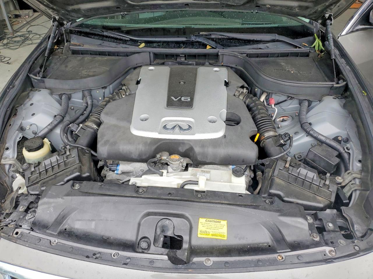 2011 INFINITI G25