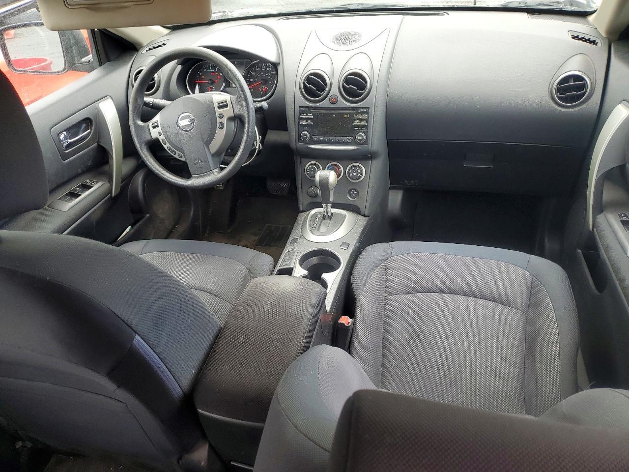 2015 NISSAN ROGUE