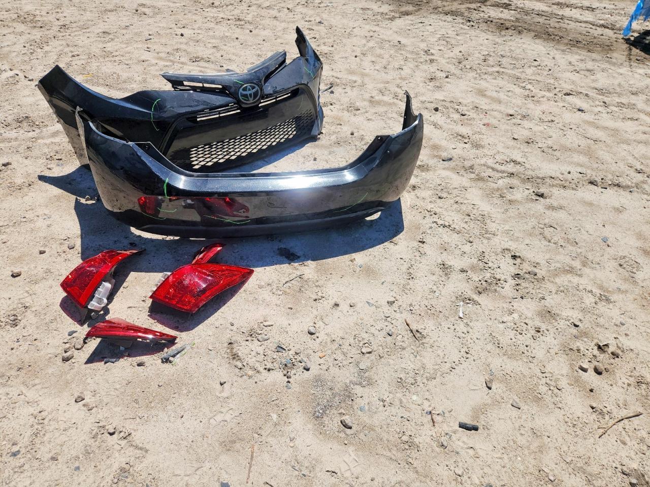 2018 TOYOTA COROLLA
