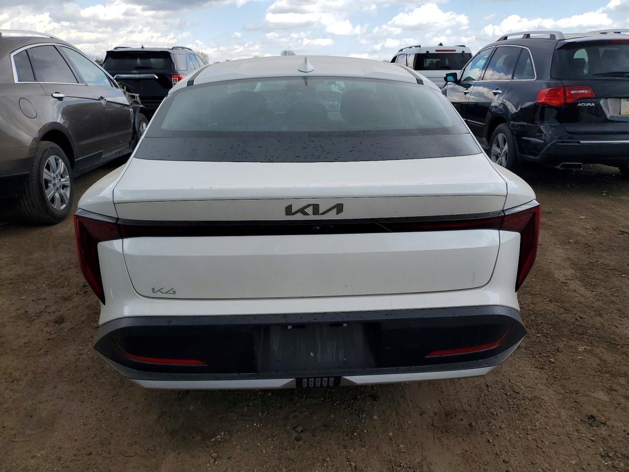 2025 KIA K4