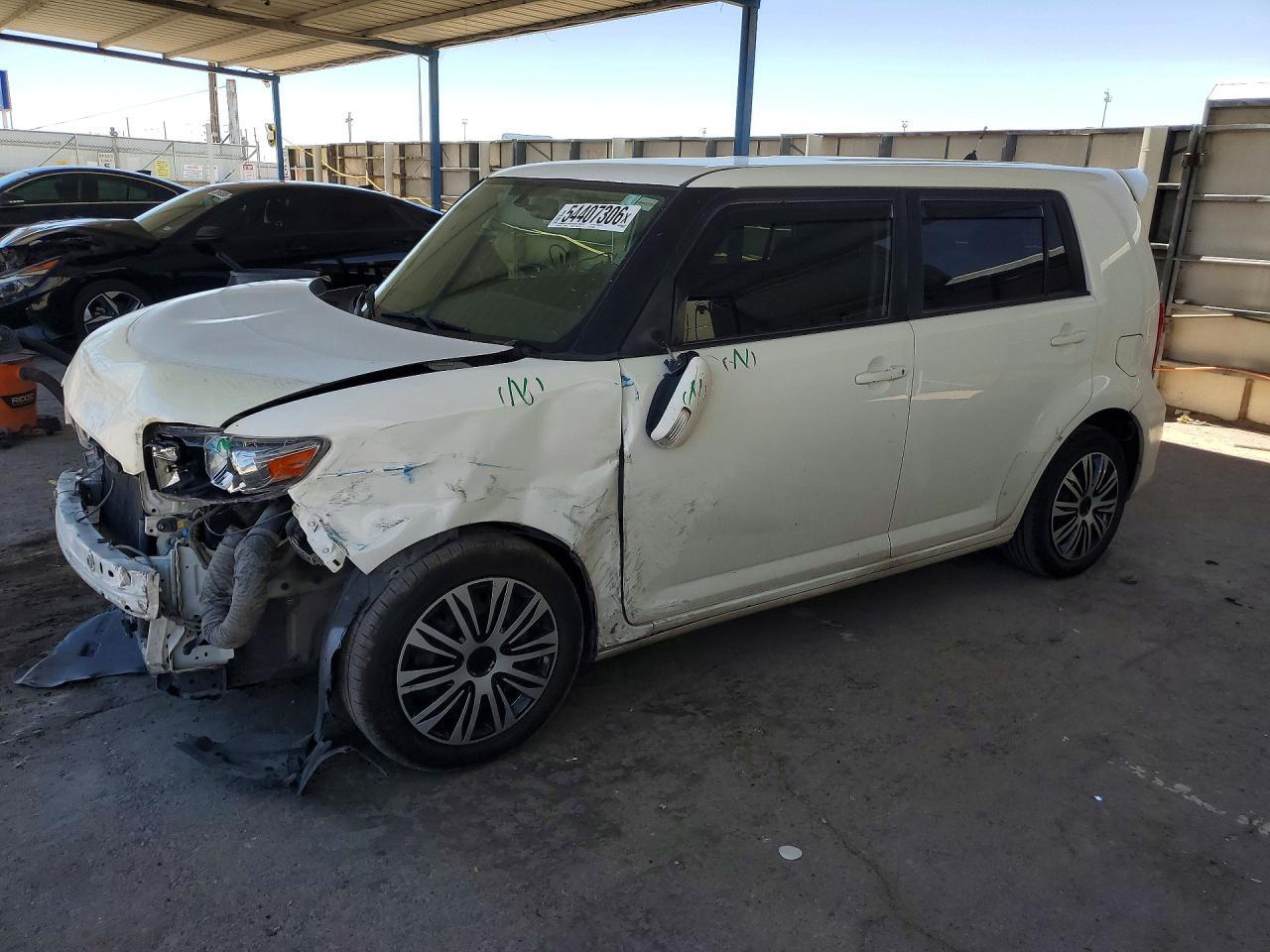 2012 SCION xB