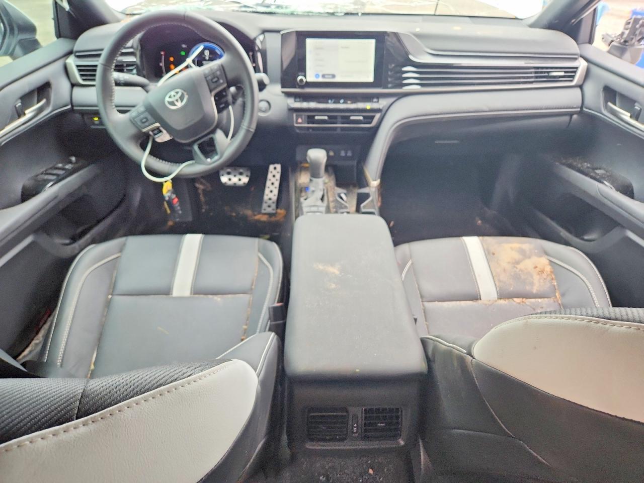 2026 TOYOTA CAMRY
