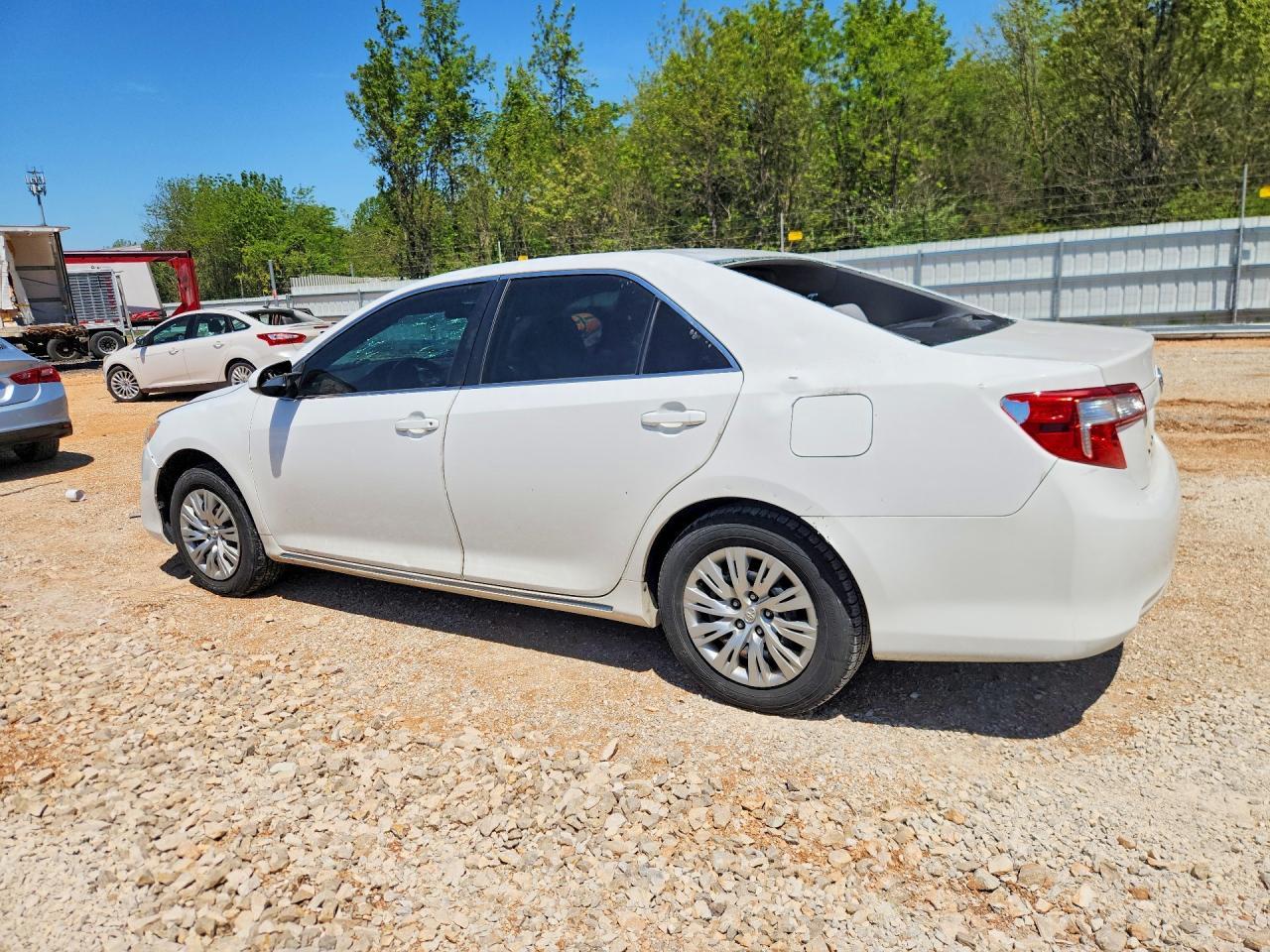2012 TOYOTA CAMRY