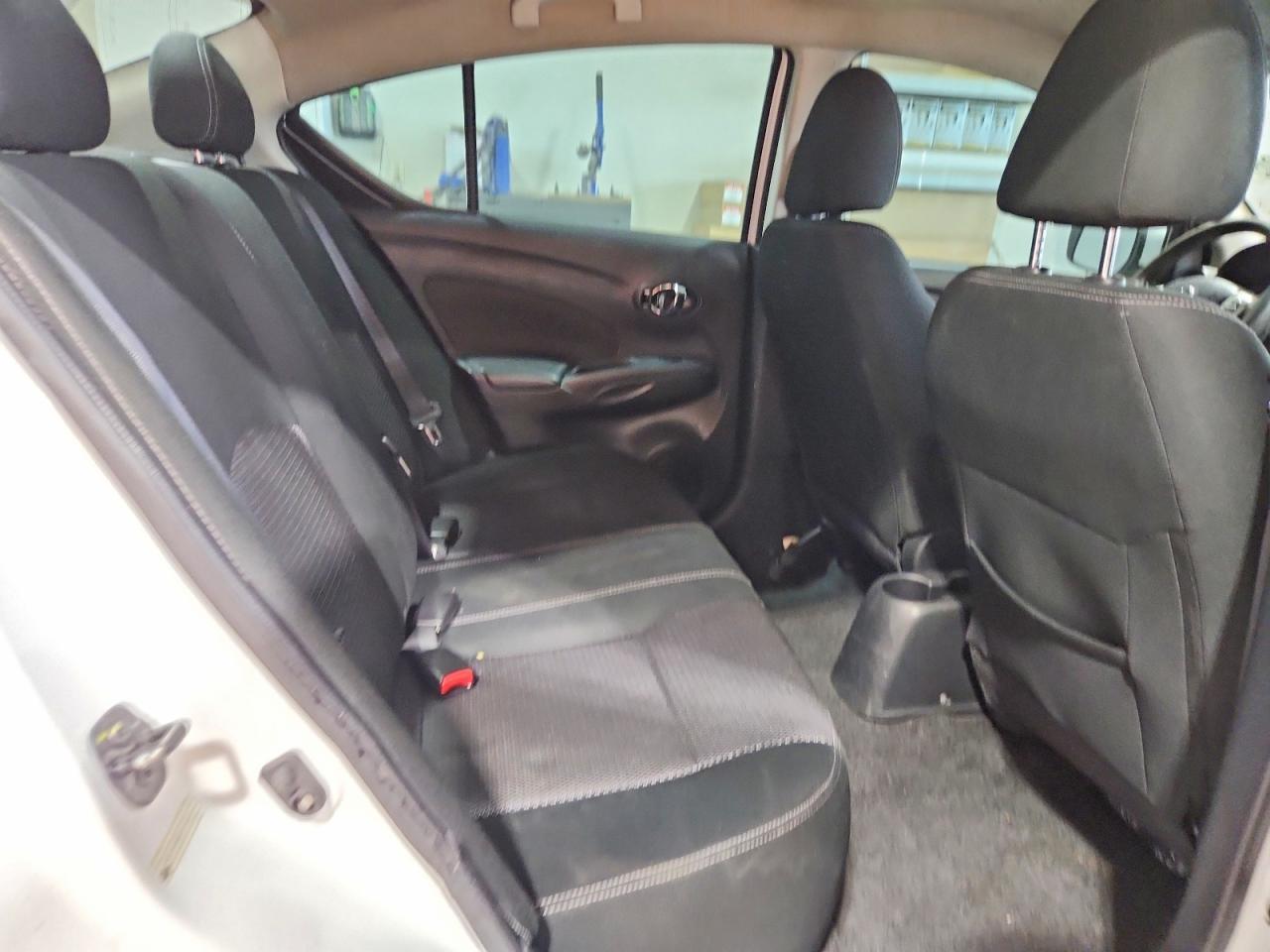 2017 NISSAN VERSA