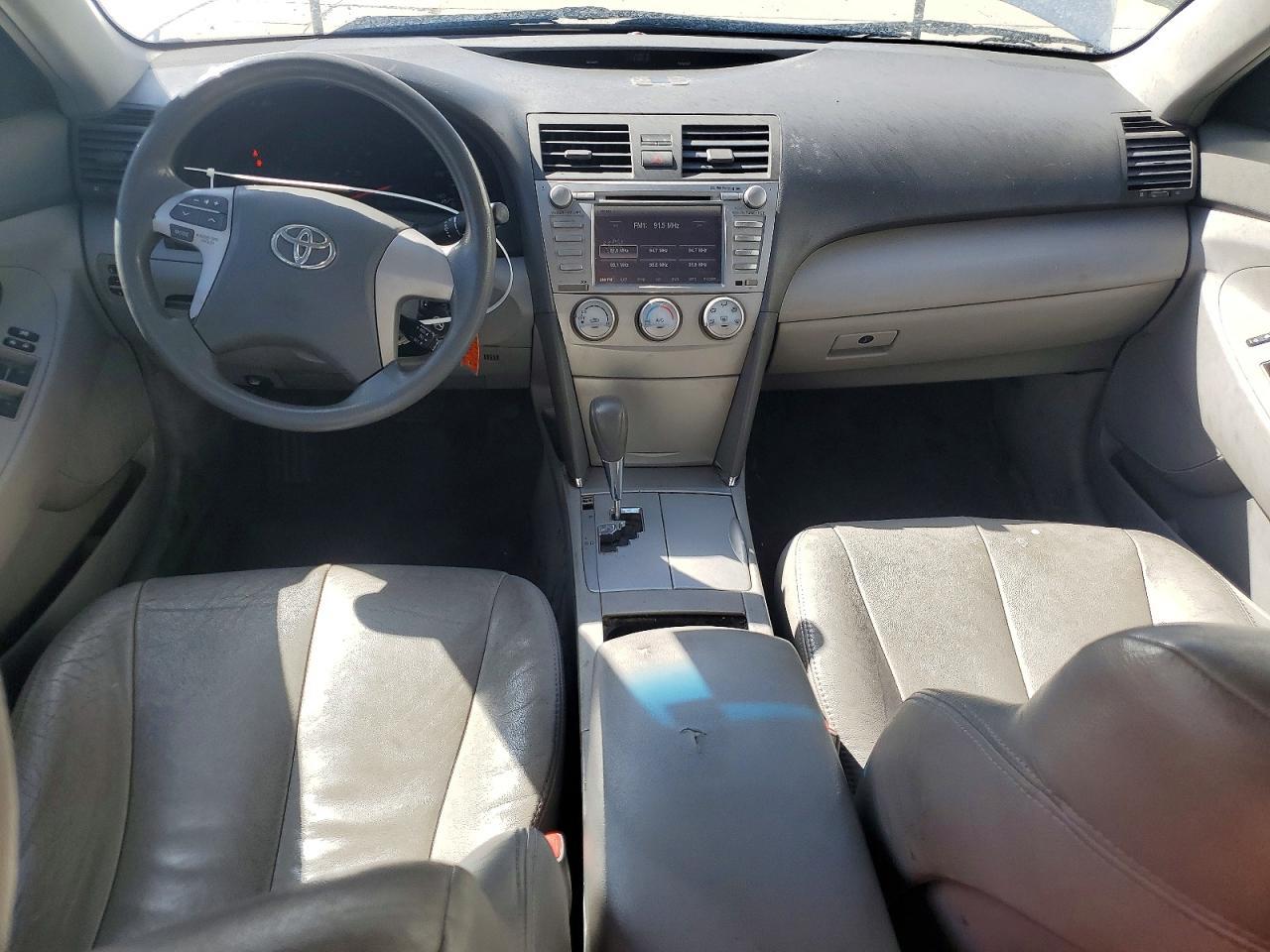 2010 TOYOTA CAMRY