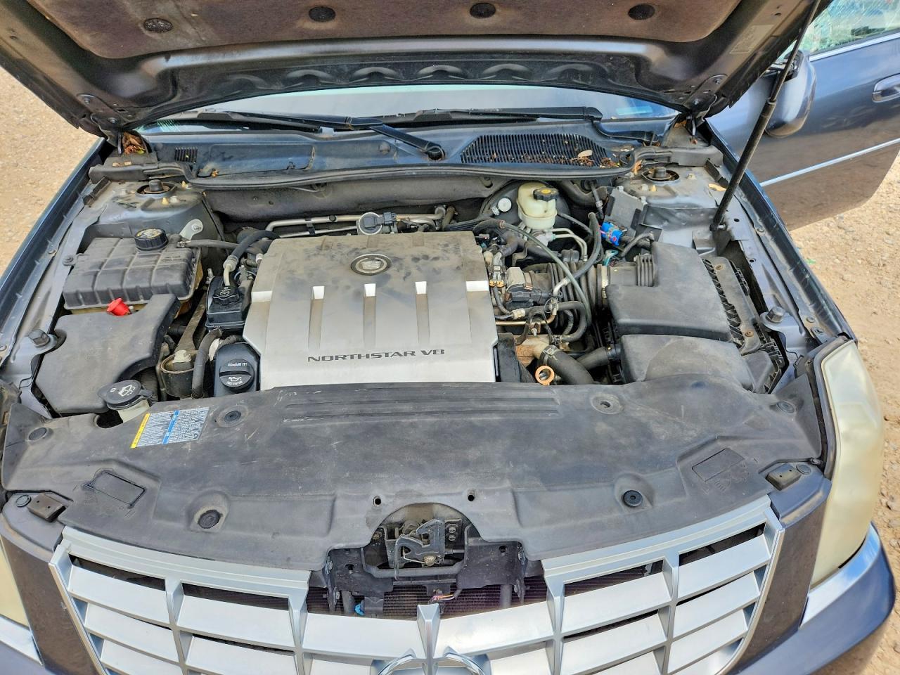 2010 CADILLAC DTS